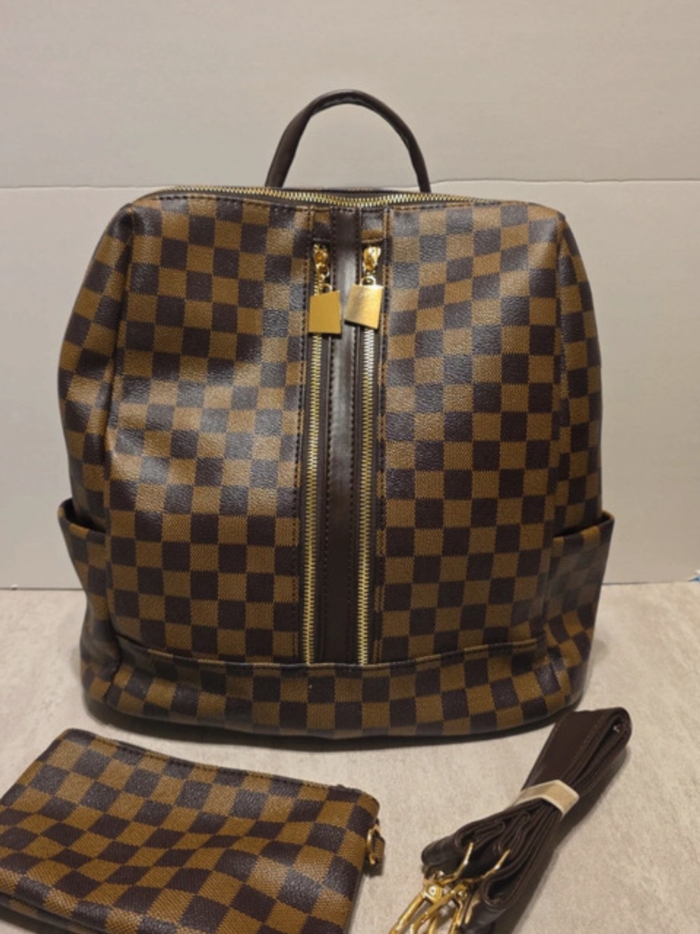 😎Classic Brown Checkered Women's Backpack with Gold Hardware😎